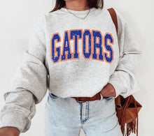Load image into Gallery viewer, Gators Arch shirt, Florida arch shirt, Gameday varsity letters