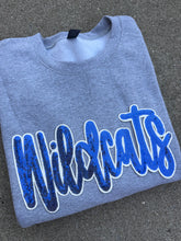 Load image into Gallery viewer, Wildcats sequin patch sweatshirt