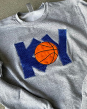 Load image into Gallery viewer, Kentucky basketball sweatshirt, Adult, Youth, Toddler Ky sweatshirt, Kentucky shirt,  Applique,
