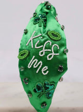 Load image into Gallery viewer, St. Pattys Day headband, Clover headband,St. Patrick’s Day headband, knot, bead headband, green headband, St. Patricks Day accessory,