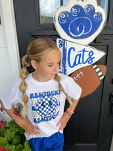 Load image into Gallery viewer, Kentucky Shirt | University Tshirt| Retro Kentucky Tshirt | Game Day t shirt | Vintage Shirt | Kentucky Sweatshirt| Smiley face |